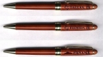 Bút Gỗ Đỏ Xoay Khắc Logo KG9